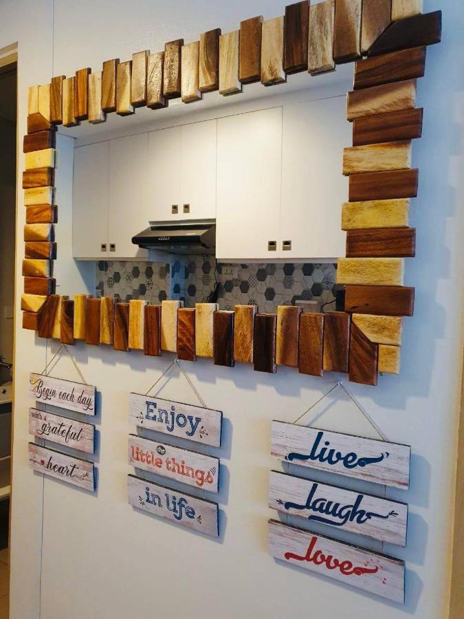 2 Bedroom Condo Vine Residences Quezon City With Pool Wifi Karaoke Board Games Netflix Exterior foto